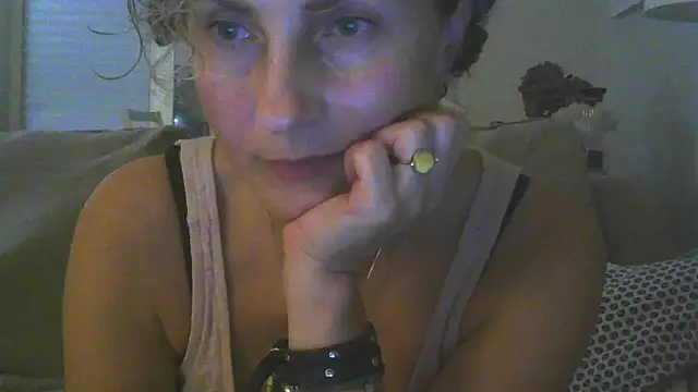 Webkamerová show Sylira