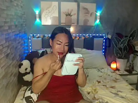 Sexymaturedmistress – webcam-show
