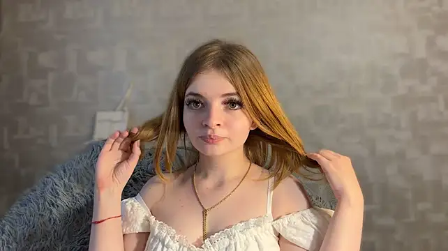 Elirya লাইভ XXX চ্যাট