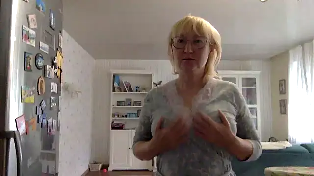 Živý XXX chat Zeyona