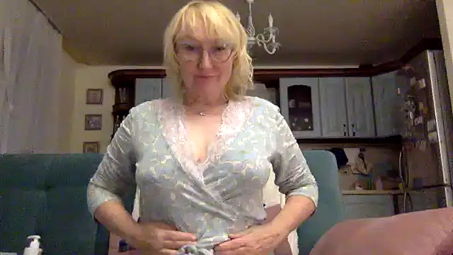 Zeyona's Live XXX Chat