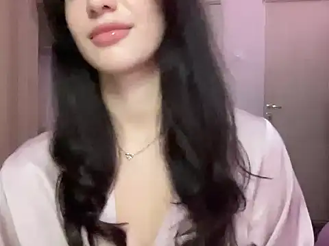 Toviraa's Live XXX Chat