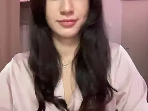 Toviraa's Live XXX Chat