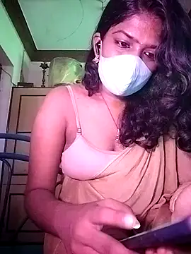 Tamil_Kavitha's Live Chat Room