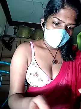 Pokazy przed kamerką – Tamil_Kavitha