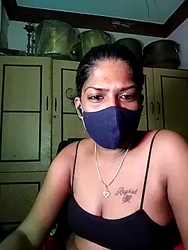 Tamil_Kavitha: вебкам-шоу