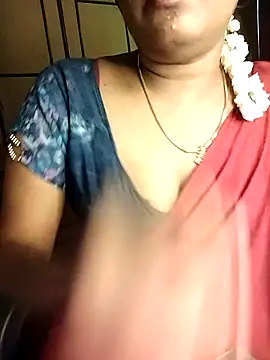 Tamil_Kavitha 网络视讯表演