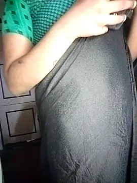 Tamil_Kavithan Webbikameraesitys