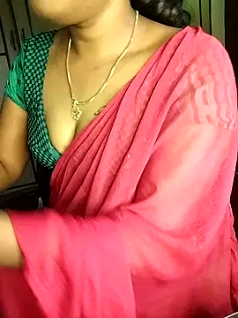 Show modela Tamil_Kavitha na web-kameri