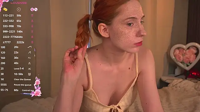 pinkmangokiss' Webcam Show