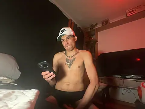 Вебкам-шоу alexzCL