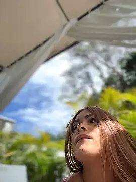 MayaMoanXXX Webcamshow