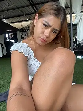 MayaMoanXXX 网络视讯表演