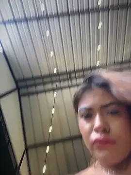 Živá chatovací místnost MayaMoanXXX