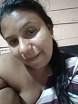 XXX chat uživo modela hotblack-2