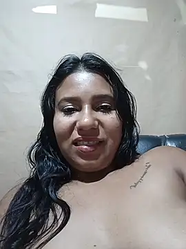 hotblack-2 live XXX chat
