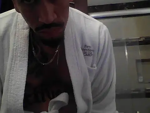 busnfatnutsLildee Show in webcam