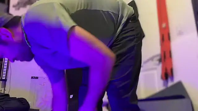 הופעת וובקאם של southFLJason305