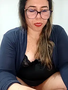 anjinho-naynha's Live XXX Chat