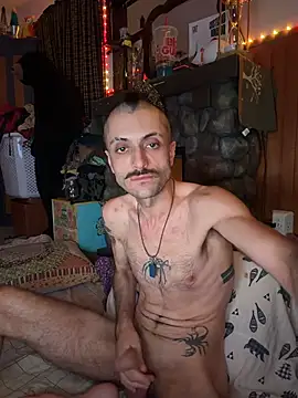 HarmoniousPhantasm3 Show in webcam