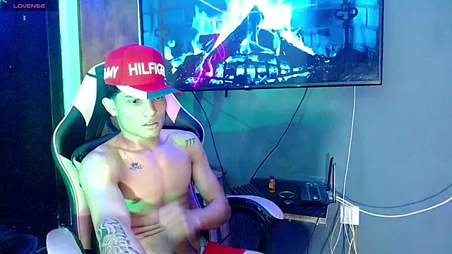 EL_VENEZOLANO_22CM – Naživo XXX chat