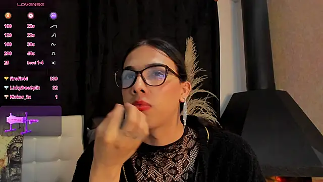 Almaazz Show in webcam