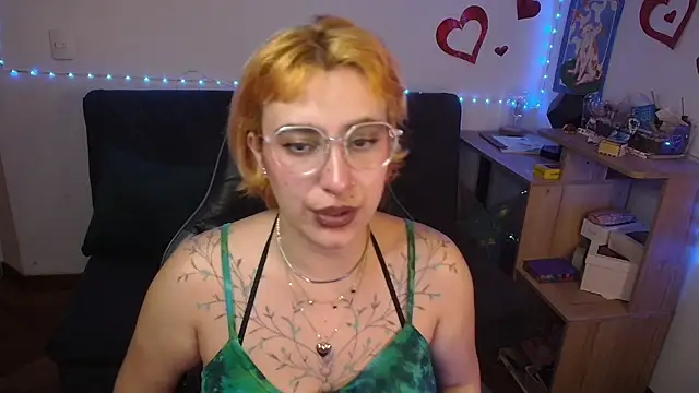 Miacatsito3 – Live XXX-chat