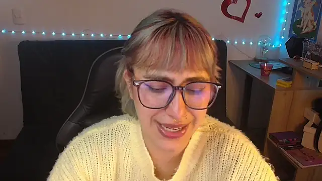 Miacatsito3 Live XXX-Chat