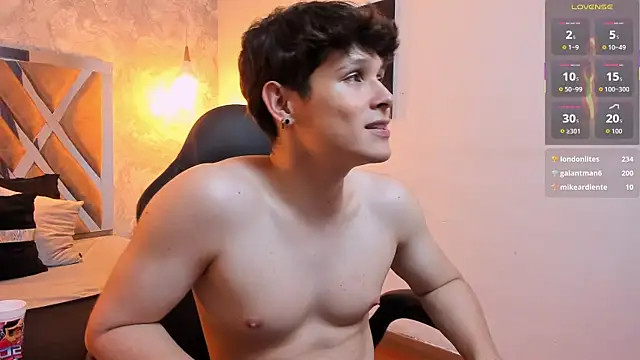kraven_lust Pertunjukan Webcam