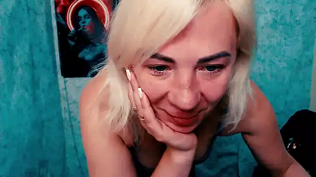 EmmaCat_ Live XXX-chat