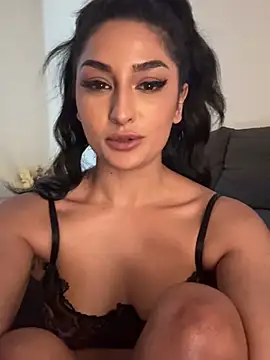 Mia_spicyy's Webcam Show