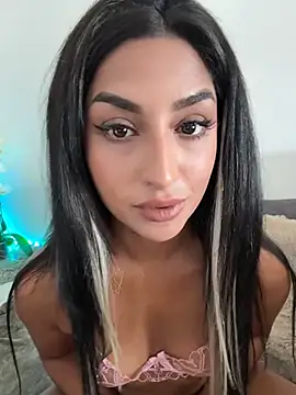 Mia_spicyy Webcam-Show