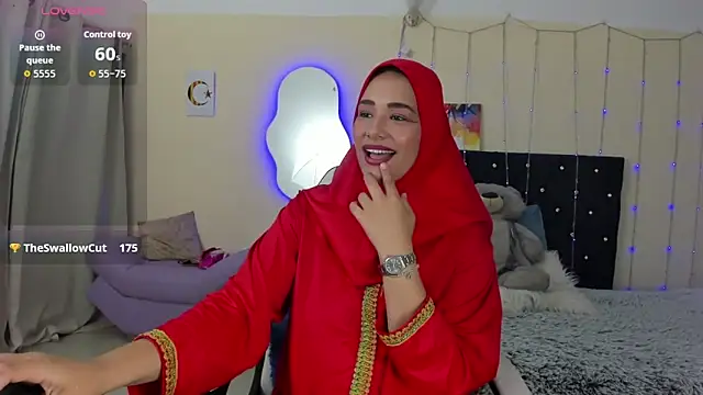 ShanaJamil Webcam-Show