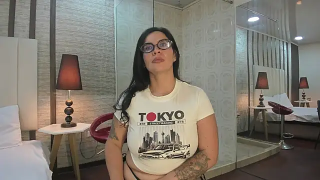 Hannah_Cross' Webcam Show