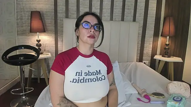 Hannah_Cross – Live XXX-chat