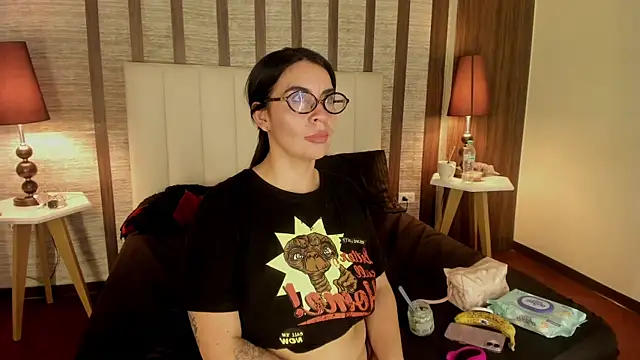Živý XXX chat Hannah_Cross