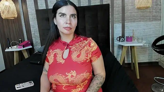 Hannah_Cross 라이브 XXX 채팅