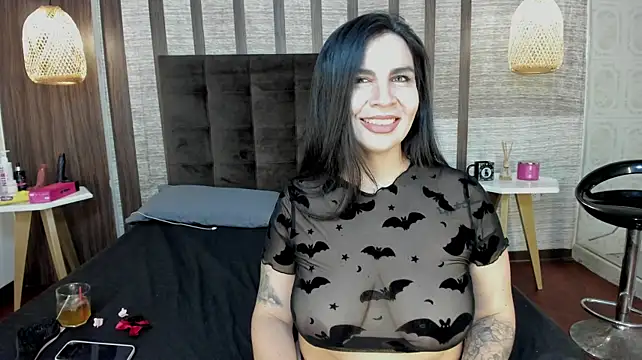 Hannah_Cross' Webcam Show