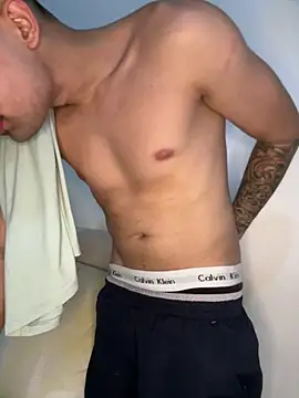 Show de newdelight na webcam
