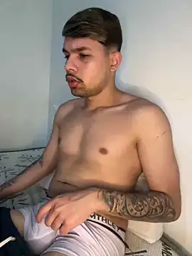Show de newdelight na webcam