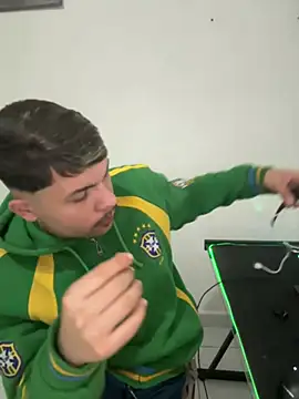 Show de newdelight na webcam