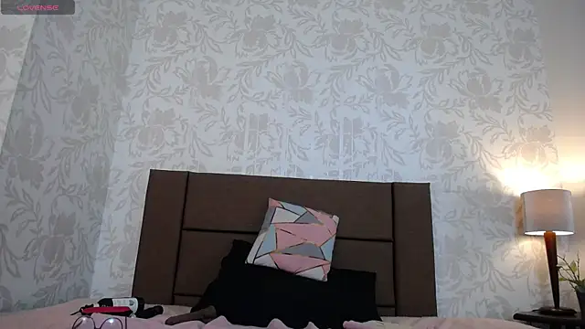 Sala de chat en directo de Ava_Raye