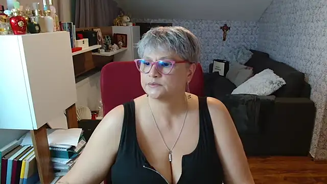 bigtits4you: онлайн-чат