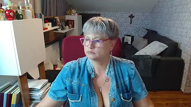 bigtits4you লাইভ XXX চ্যাট