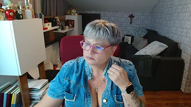 Czat XXX na żywo – bigtits4you