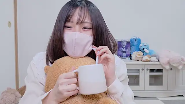 Hiyori_roripop_ch Adlı Modelin Canlı XXX Sohbeti