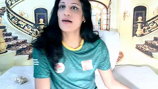 Chat XXX en directo de IndianSexcSmyle
