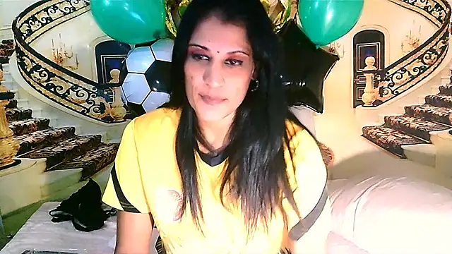 Chatroom XXX en direct de IndianSexcSmyle
