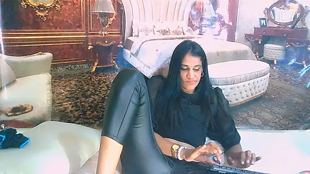 Chatroom XXX en direct de IndianSexcSmyle