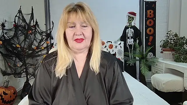 EmmaEllison's Webcam Show